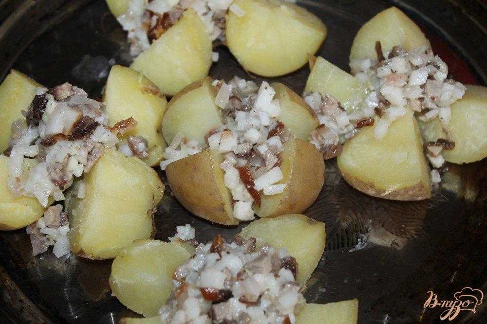 Мелкая картошка в духовке в кожуре целиком