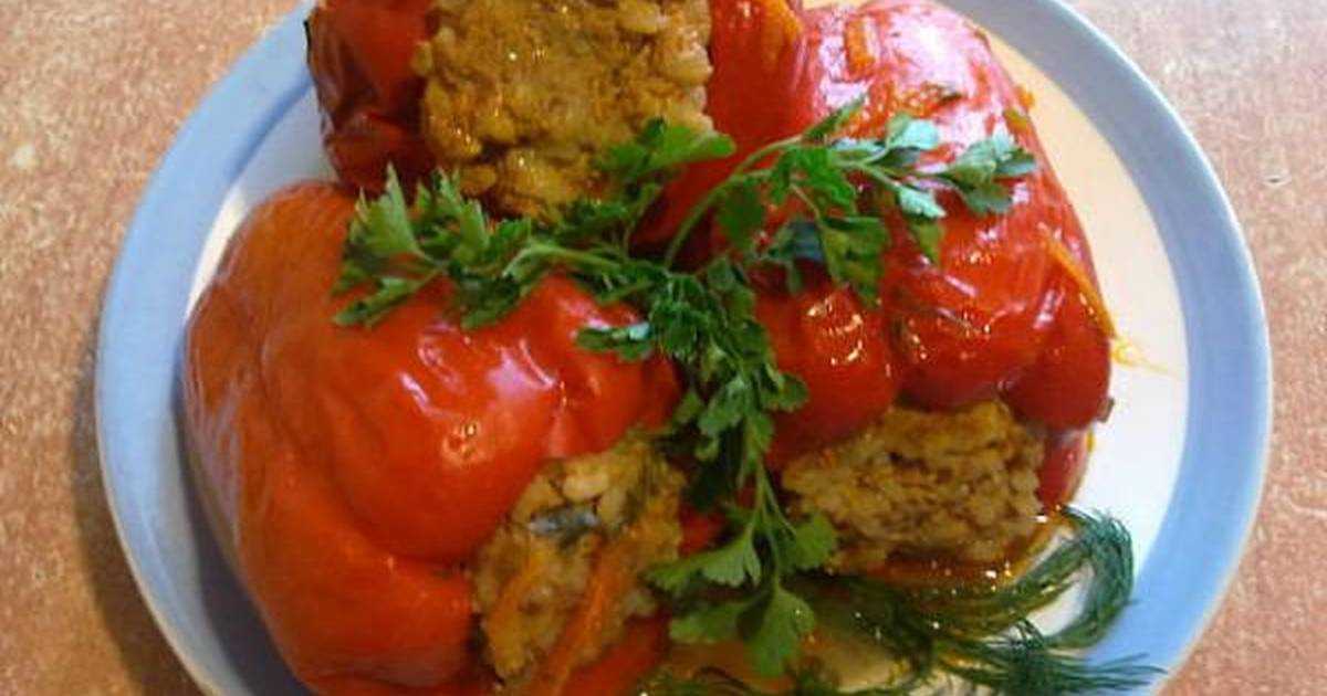 Фаршированные перцы с фаршем и рисом с томатной пастой в кастрюле - 12 пошаговых фото в рецепте