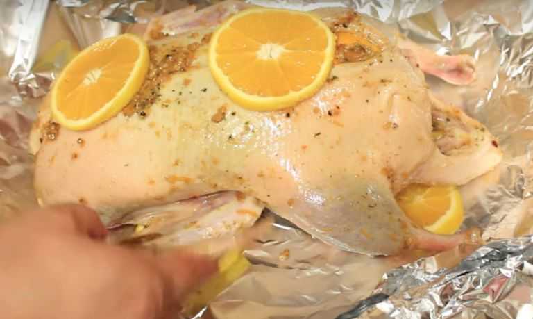 Утка в рукаве - 11 домашних вкусных рецептов приготовления