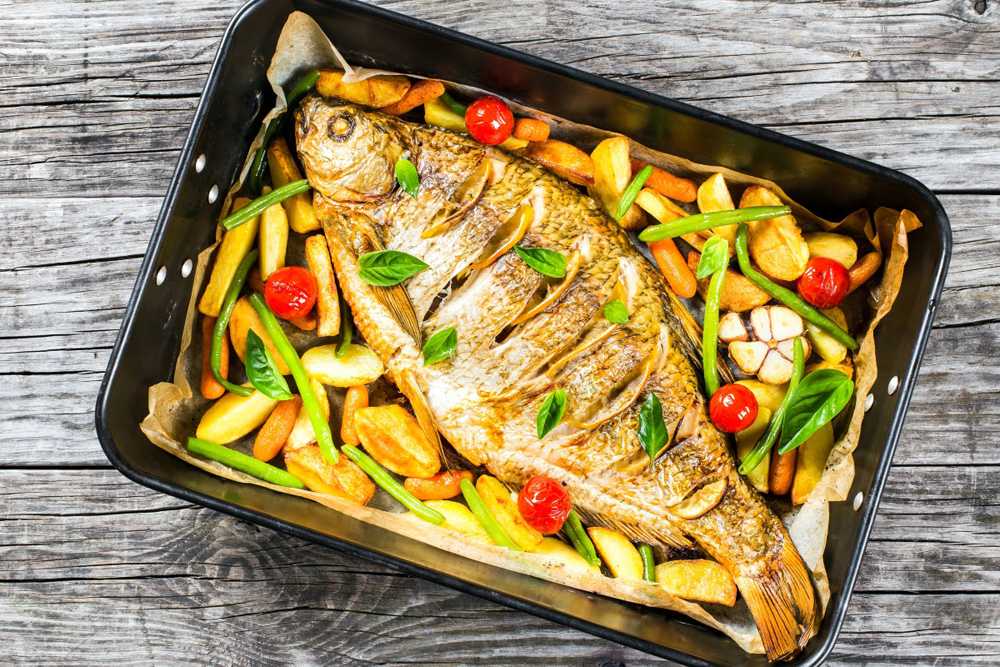 Как приготовить рыбку на овощной подушке в духовке: поиск по ингредиентам, советы, отзывы, пошаговые фото, подсчет калорий, изменение порций, похожие рецепты
