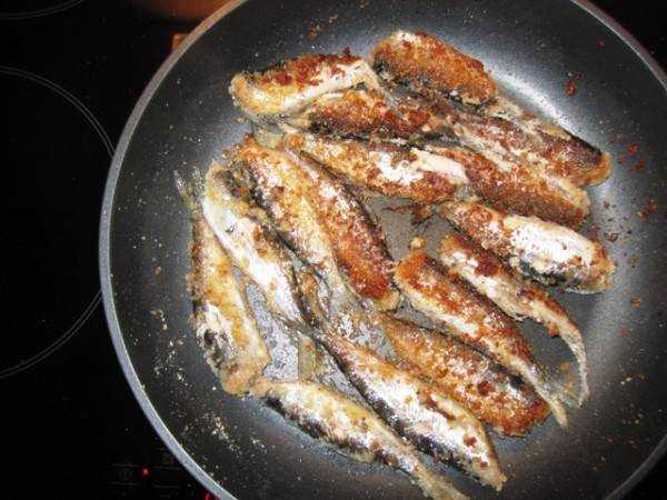 Как запечь рыбу в духовке с картошкой