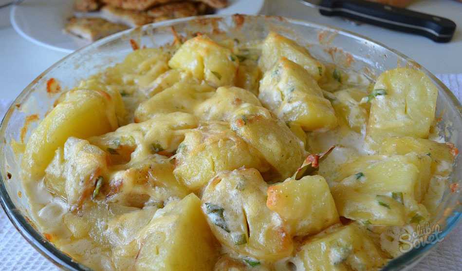 Картошка в духовке со сметаной и чесноком: рецепты вкусных вторых блюд