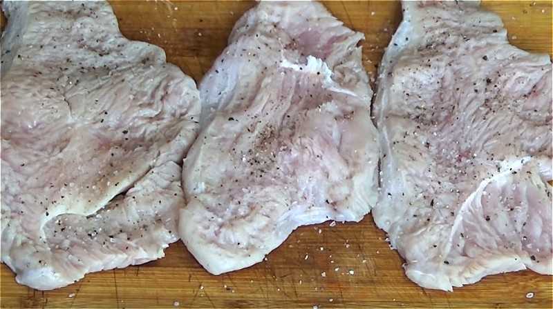 Как приготовить филе бедра индейки в рукаве — легкий рецепт для духовки с фото