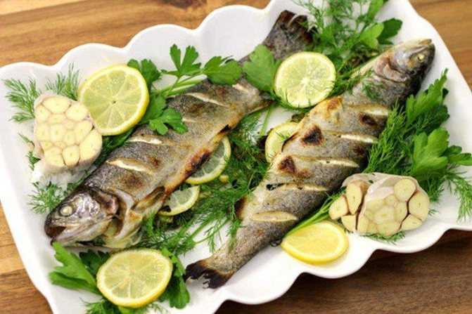 Форель, запеченная в духовке - рецепты приготовления вкусной рыбы