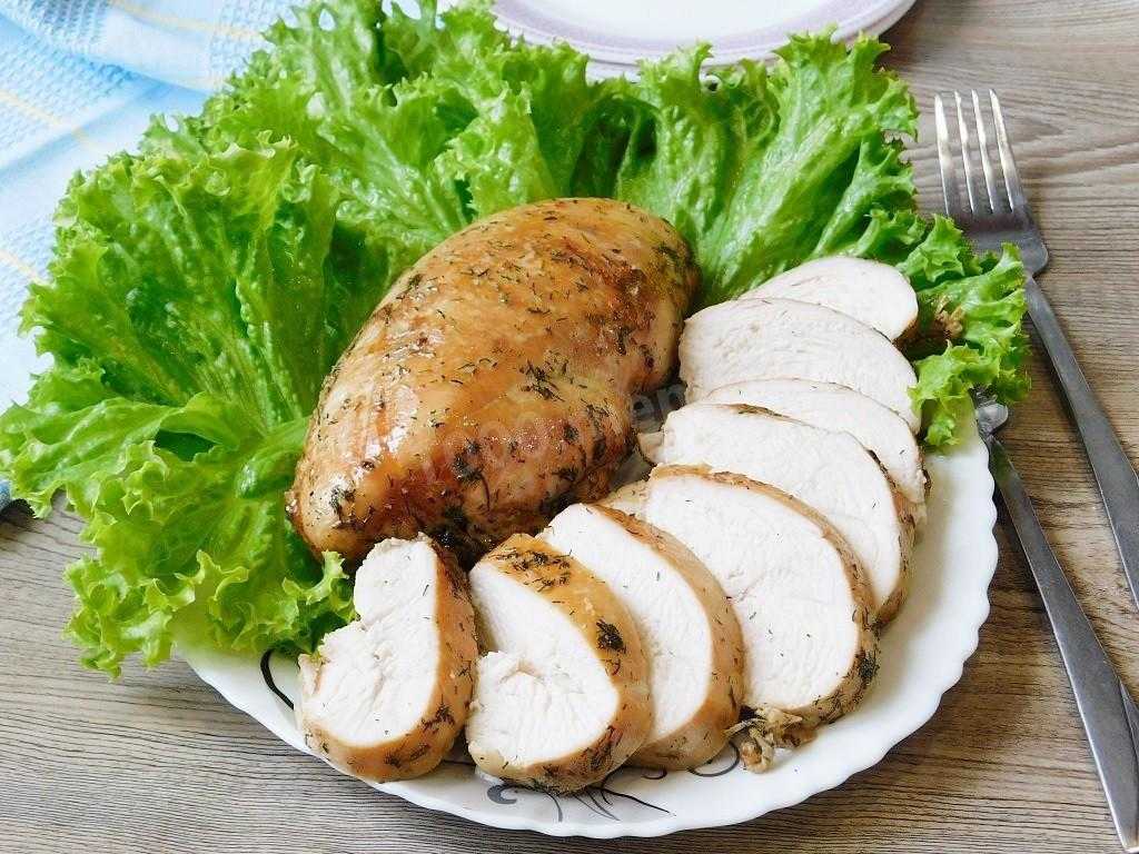 Курица в фольге в духовке – 7 рецептов приготовления