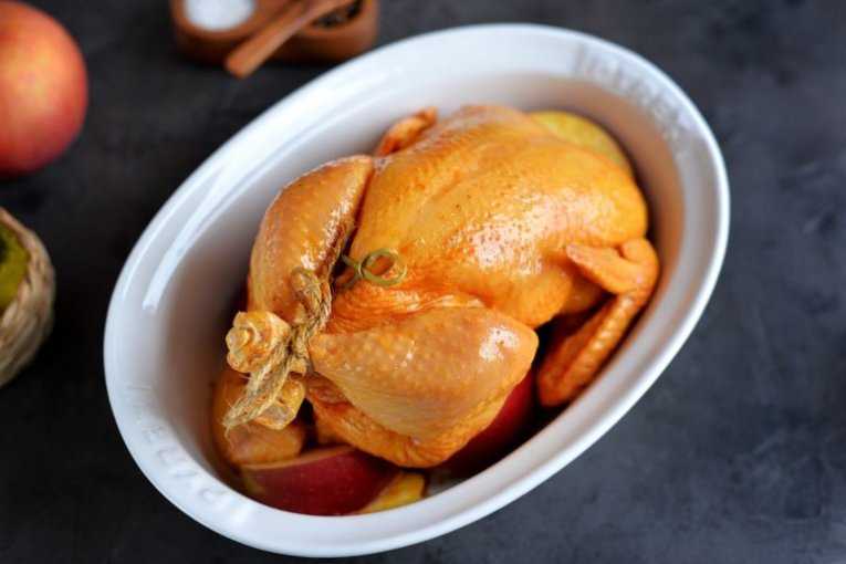 Курица в духовке с яблоками — пошаговый рецепт с фото