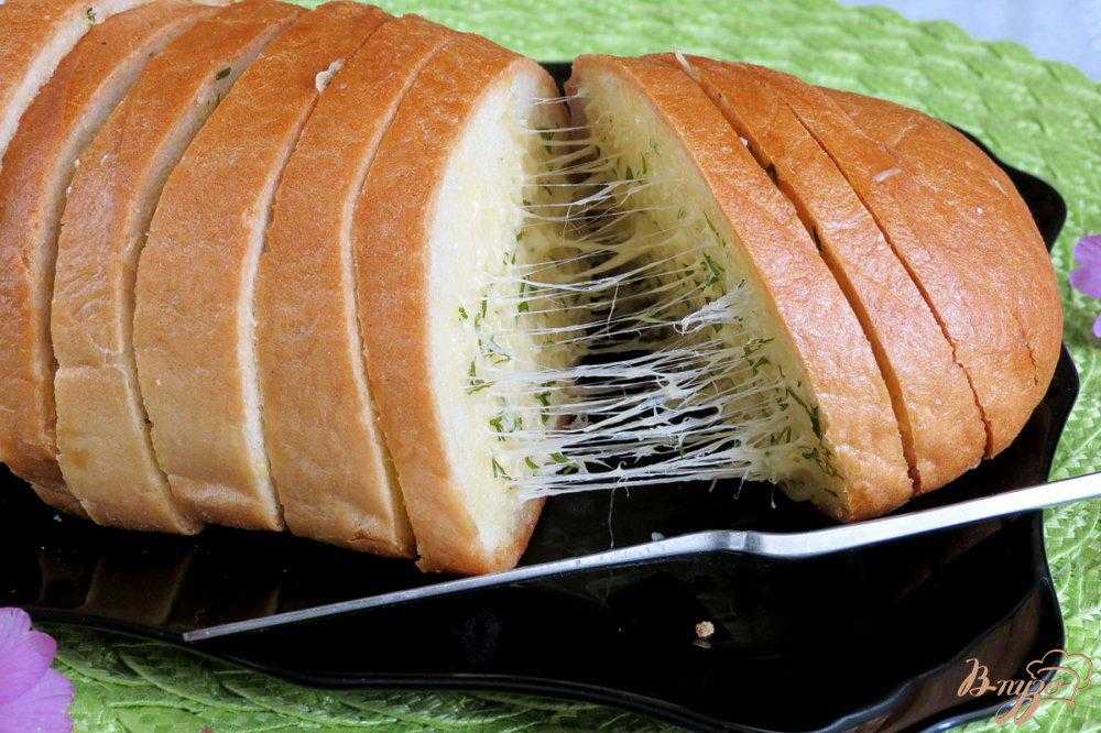 Фаршированный хлеб, батон, запеченные в духовке 8 рецептов