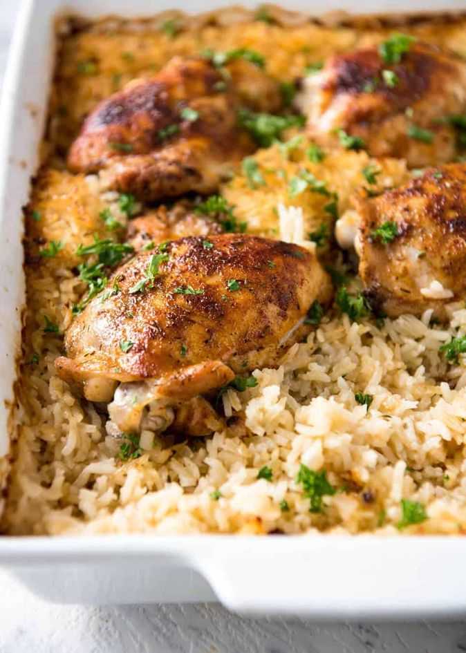 Курица с рисом в духовке – 6 рецептов приготовления