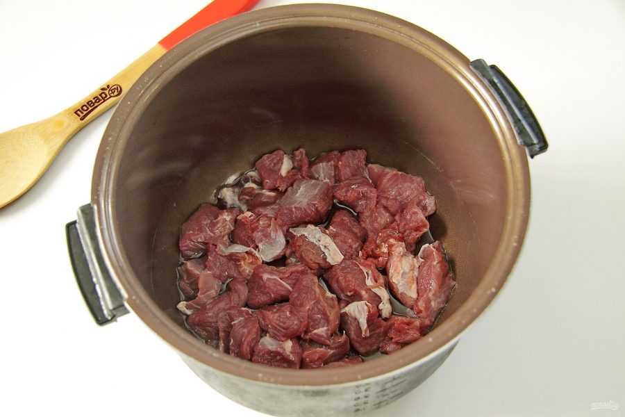Как приготовить тушеное мясо в мультиварке редмонд. говядина в мультиварке: рецепты вкусных блюд с фото пошагово.