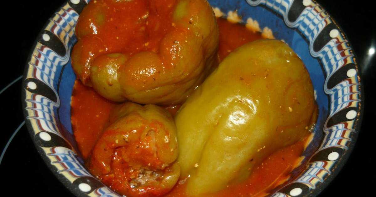 Как приготовить фаршированные перцы в томатной пасте с кедровыми орешками: поиск по ингредиентам, советы, отзывы, пошаговые фото, видео, подсчет калорий, изменение порций, похожие рецепты