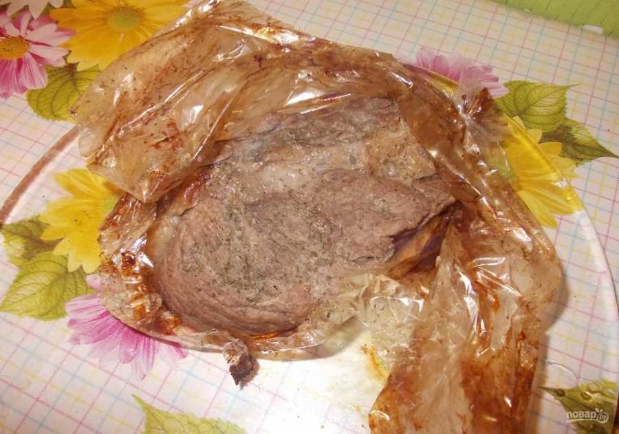 Сочная мягкая говядина, запеченная в рукаве в духовке рецепт с фото пошагово