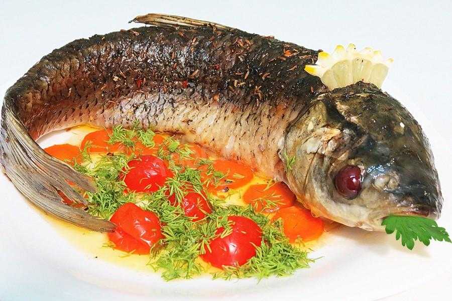 Рыба белый амур. фото, описание, костлявая или нет, рецепты приготовления в духовке в фольге, рукаве, на гриле, мангале