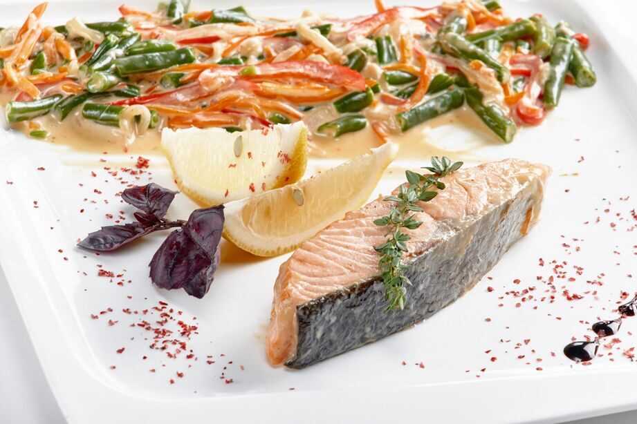 Рыбный стейк – эффектный вид, шикарный вкус! рецепты рыбных стейков на сковороде, в духовке с разными маринадами и продуктами