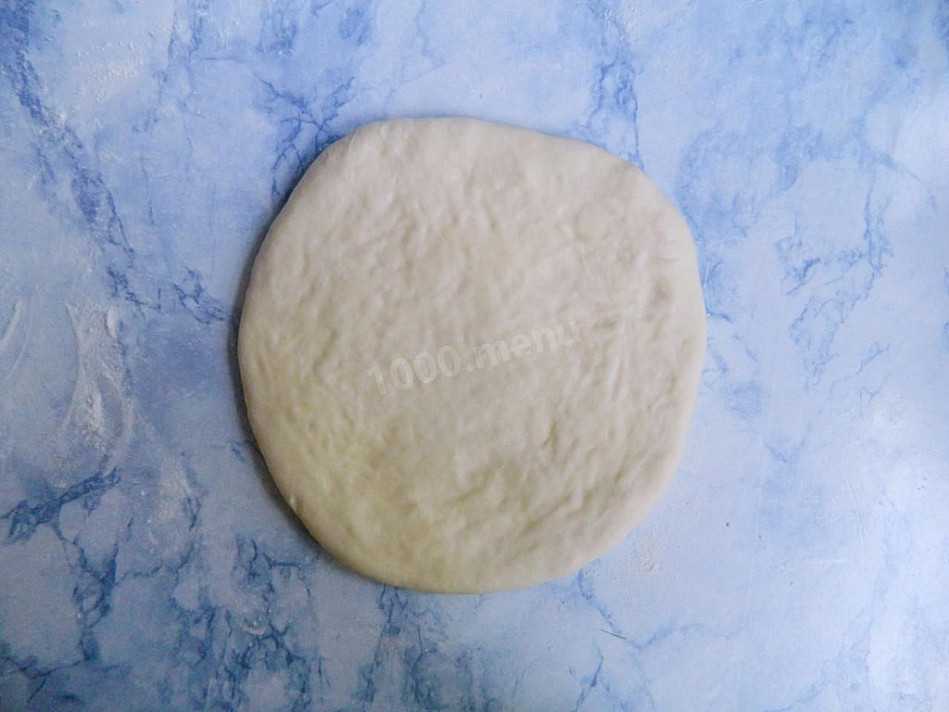 Хачапури с сыром – 10 простых и вкусных фото рецептов сырных хачапури