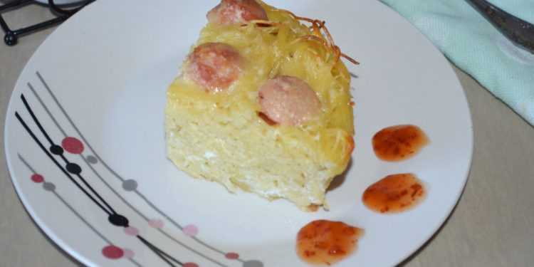 Картофельная запеканка с сосисками и сыром в духовке