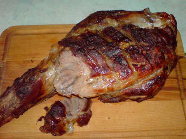Как приготовить баранину в духовке, чтобы мясо было мягким и сочным