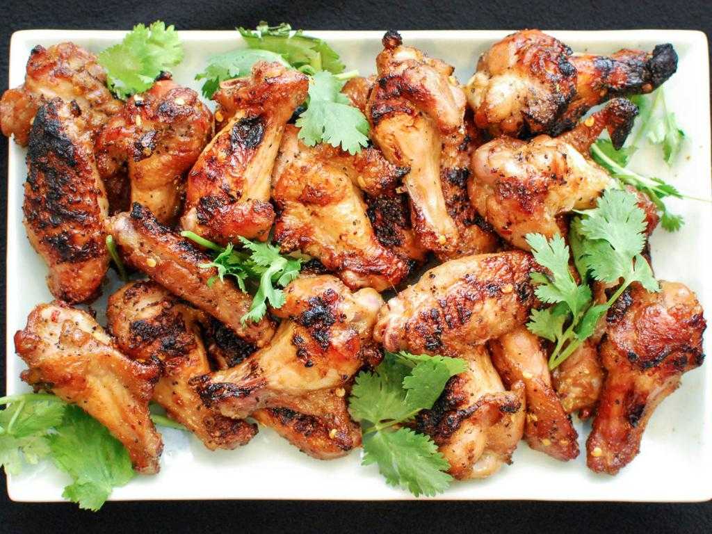 Как мариновать куриные грудки – вкусные рецепты для жарки на гриле, в духовке, на сковороде и приготовления шашлыка
