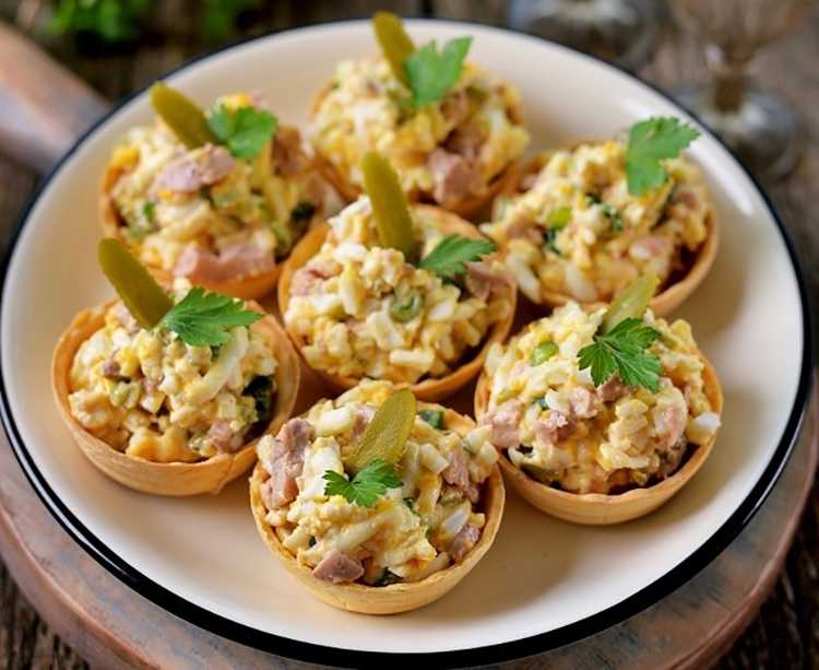 Яйца, фаршированные печенью трески – оригинальная закуска. рецепты приготовления яиц, фаршированных печенью трески