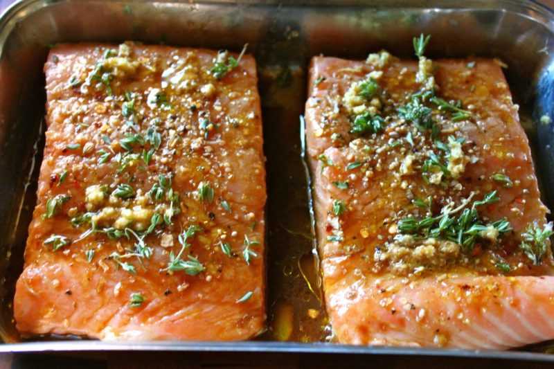 Как приготовить стейк из лосося на гриле — 2 оригинальных рецепта
