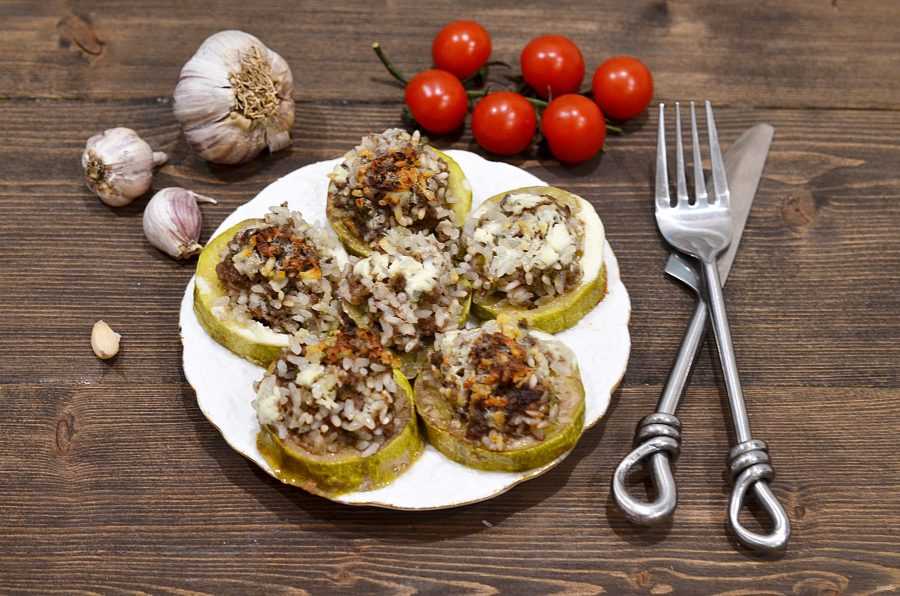 Кабачки фаршированные грибами и рисом — пошаговый рецепт с фото