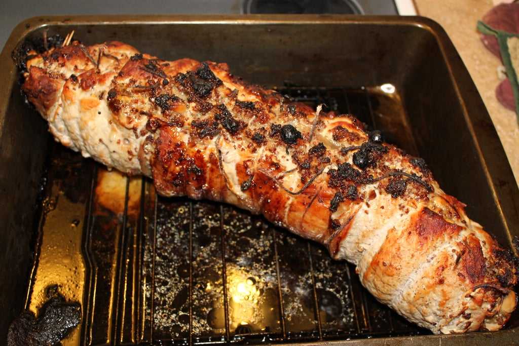 Свиная корейка, запеченная в духовке пошаговый рецепт