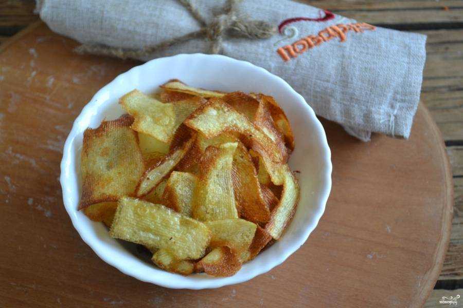 Картофельные чипсы в домашних условиях в духовке, микроволновке