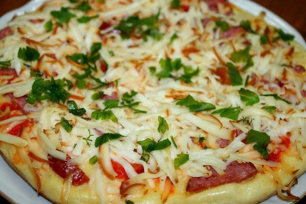 Классический рецепт приготовления пиццы 4 сыра