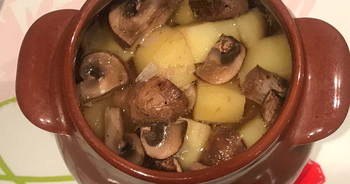 Картошка с грибами в духовке: 8 рецептов приготовления