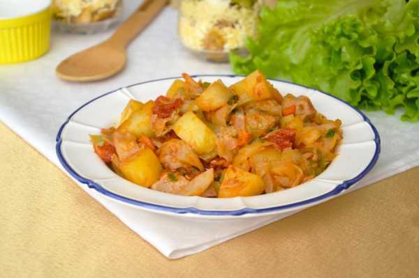 Рагу с капустой картошкой и мясом рецепт с фото пошагово - 1000.menu
