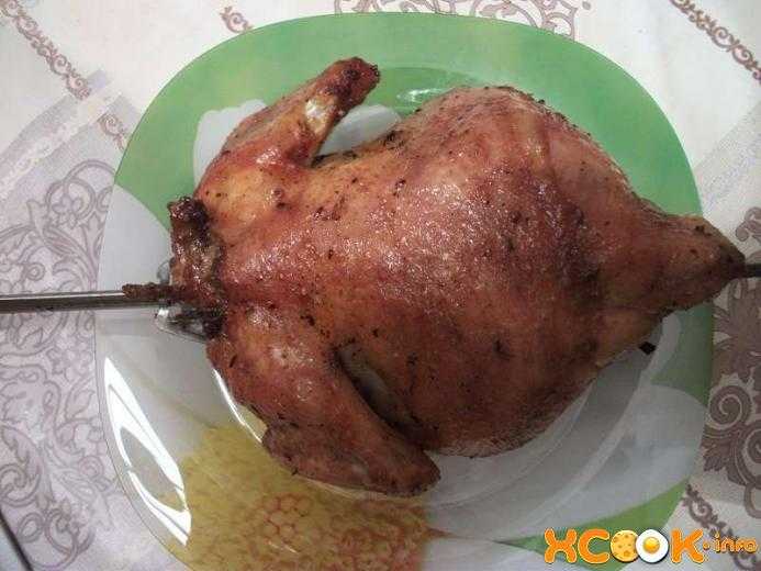 Нежная и сочная курица на гриле в духовке (на вертеле) :: syl.ru