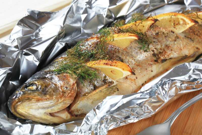 Как запекать рыбу - лучшие народные рецепты еды от сafebabaluba.ru