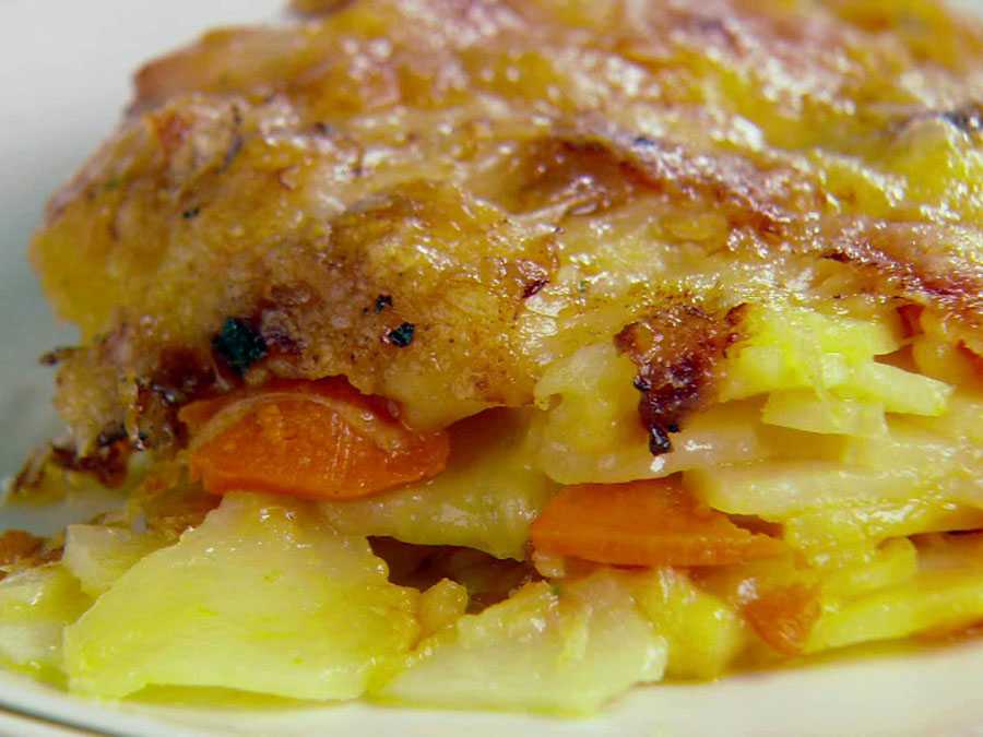 Картофельная запеканка с фаршем. простые и вкусные рецепты в духовке без сыра