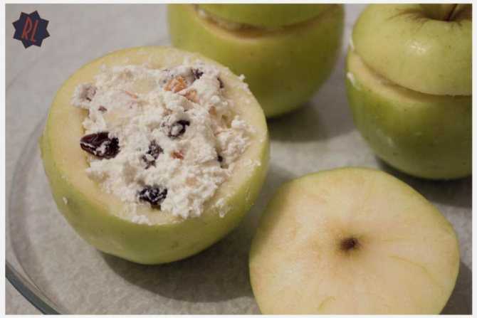 Печенные яблоки в микроволновке, 8 рецептов