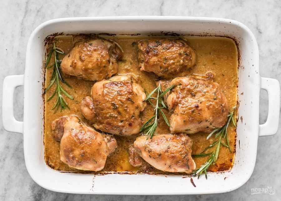 Запеченные куриные бедрышки в духовке — 36 домашних вкусных рецептов