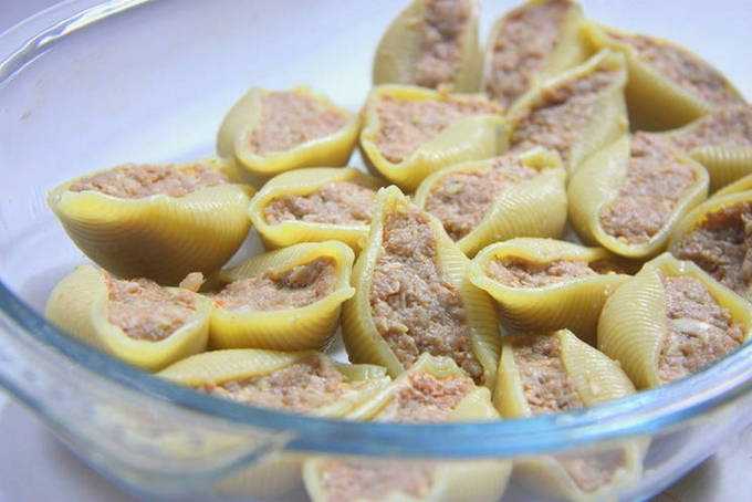 Фаршированные макароны фаршем - 10 рецептов макарон с фаршем в духовке, на сковороде с фото