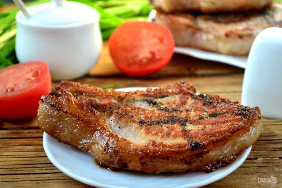 Отбивные из свинины в духовке — 8 рецептов мягких и сочных свиных биточков