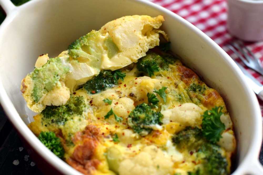 Брокколи с сыром и яйцом в духовке - 9 пошаговых фото в рецепте