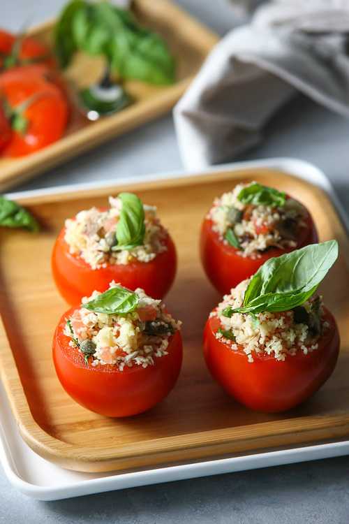 Фаршированные помидоры - 19 домашних вкусных рецептов приготовления