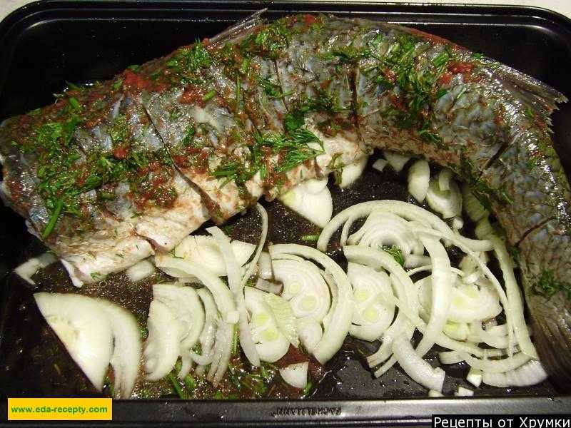 Фаршированная рыба в духовке. три простых и вкусных рецепта запеченного пеленгаса с фотографиями.