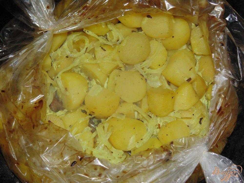 Картошка в пакете для запекания в духовке: рецепты сытного «деревенского» блюда