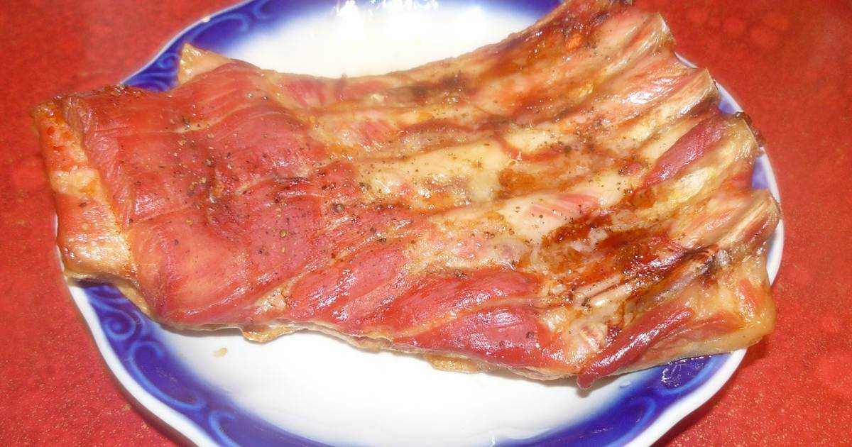Свиная грудинка в духовке - 10 вкусных рецептов запекания