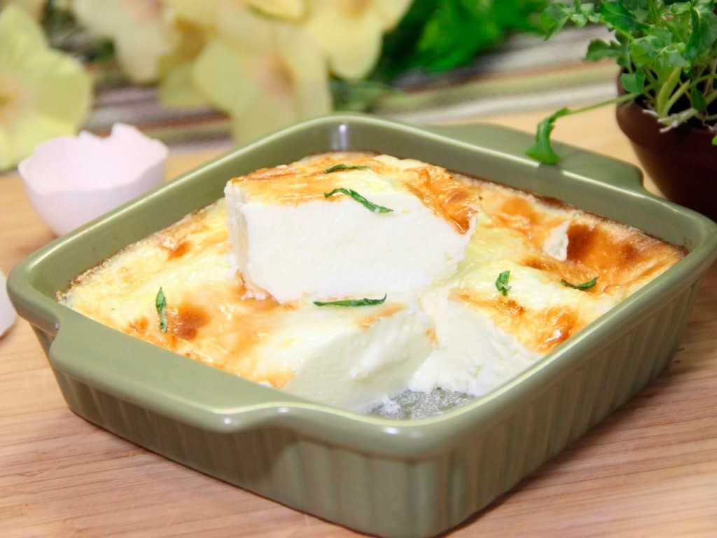 Омлет с сыром: 5 фото-рецептов для быстрого и вкусного  завтрака