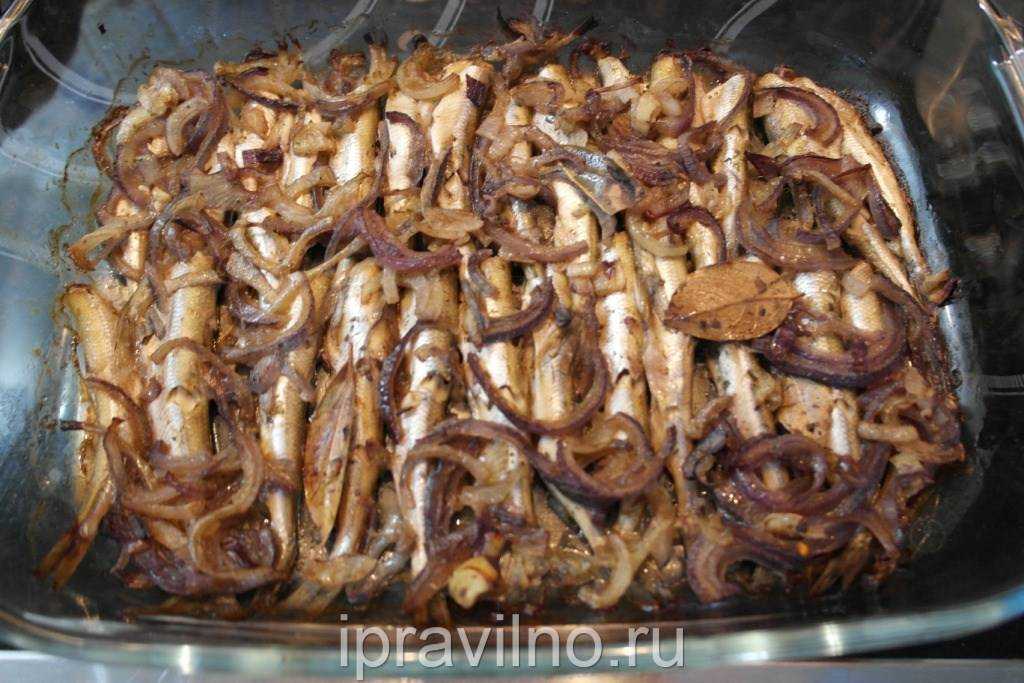 Корюшка в духовке: рецепт вкусной запеченной рыбки