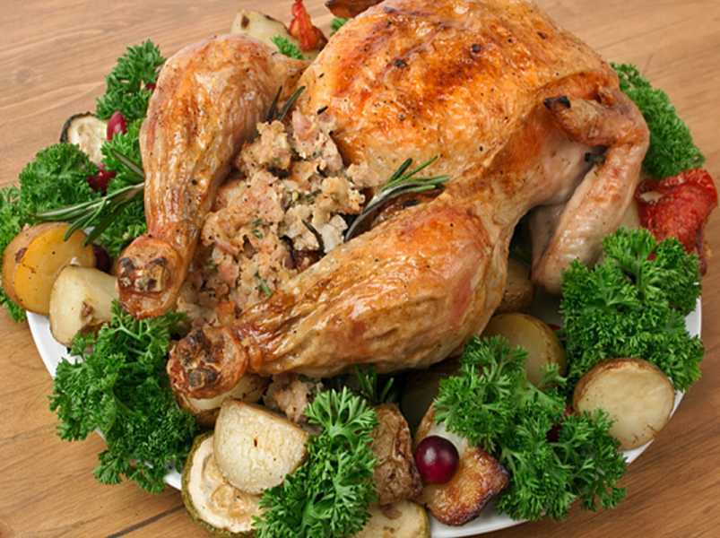 Праздничная курица, запеченная с чесночно-базиликовым маслом ⋆ женские советы