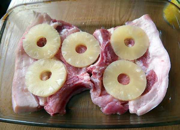 Рецепты салат свинина с ананасом