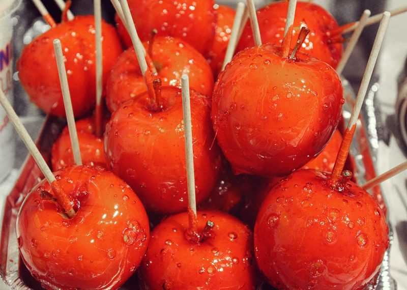 Карамелизированные яблоки: интересные рецепты и варианты применения блюда в кулинарии