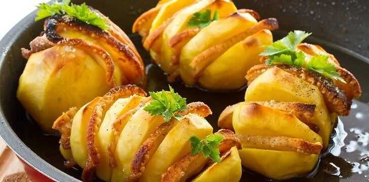Картошка с салом в духовке – рецепты приготовления