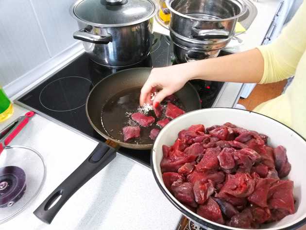 Как приготовить оленину вкусно в домашних условиях: топ-8 рецептов